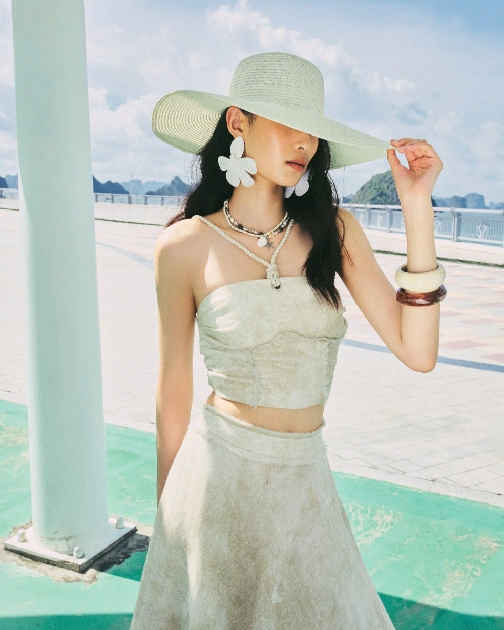 Small shoulder bag